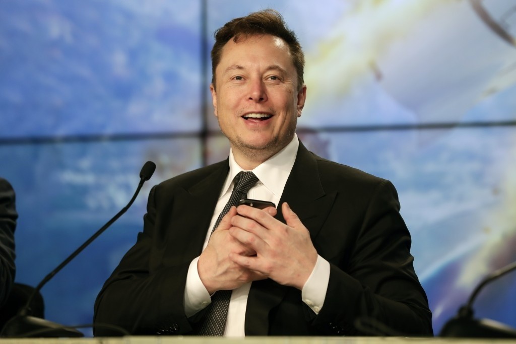 Trung Quốc đại lục cảm ơn Elon Musk, Đài Loan chỉ trích