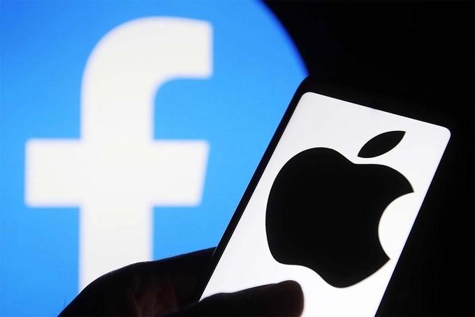 Apple vừa giáng đòn đau vào Facebook