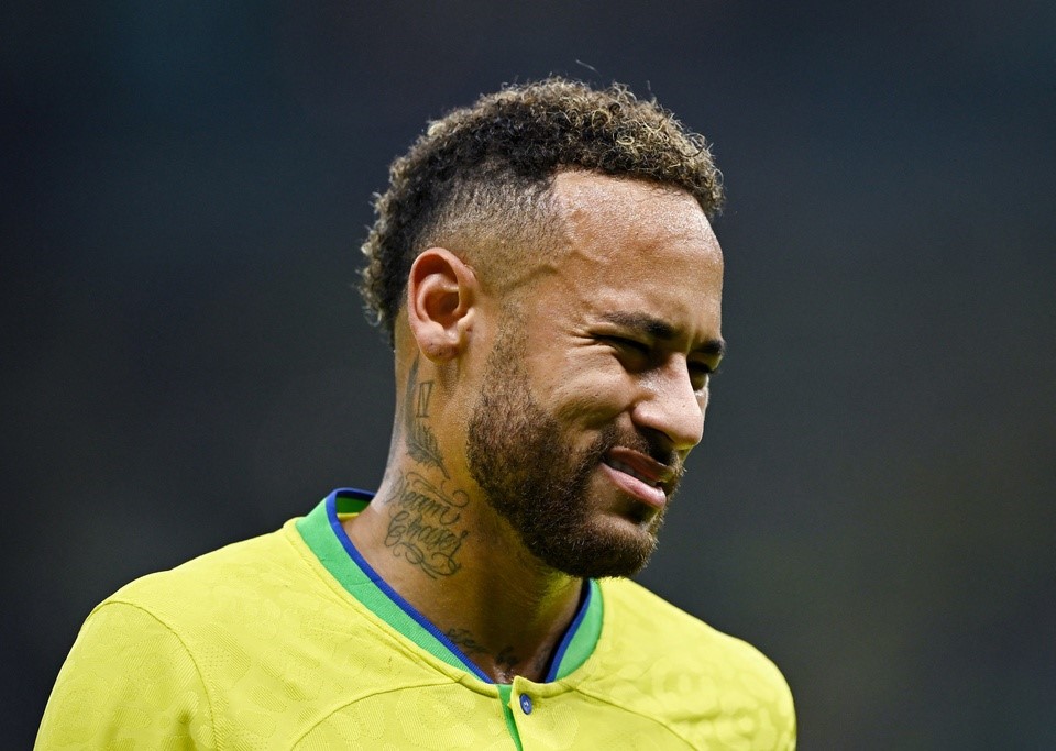 Brazil mất Neymar 2 trận cuối vòng bảng World Cup