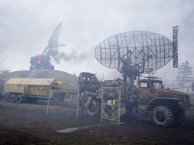Nga bắn hạ trực thăng Mi-8, phá hủy 2 hệ thống radar phản pháo của Ukraine