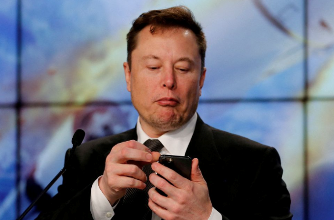 Elon Musk: Apple dọa gỡ Twitter khỏi App Store