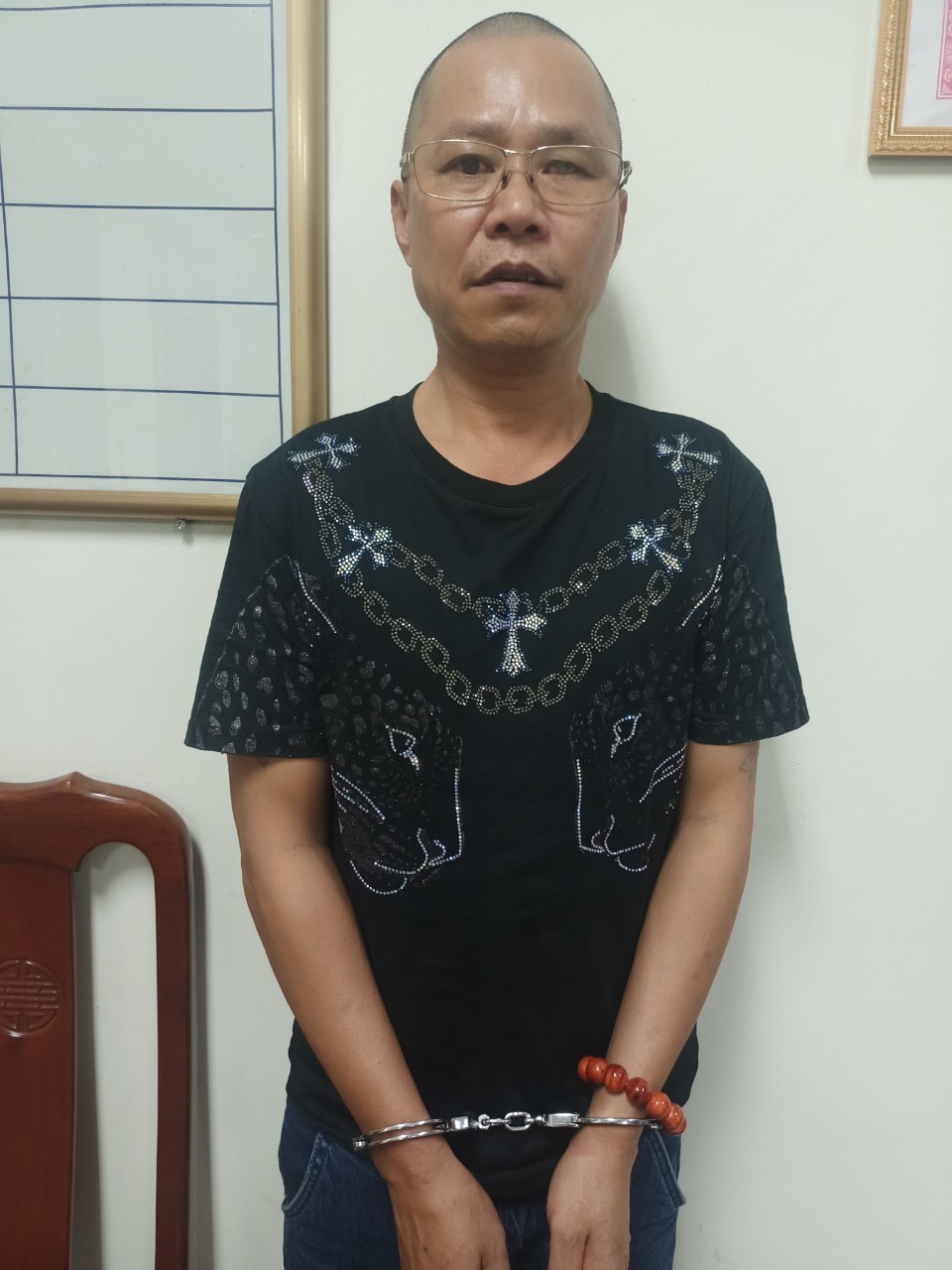 Đối tượng Nguyễn Văn Giang khi bị bắt giữ