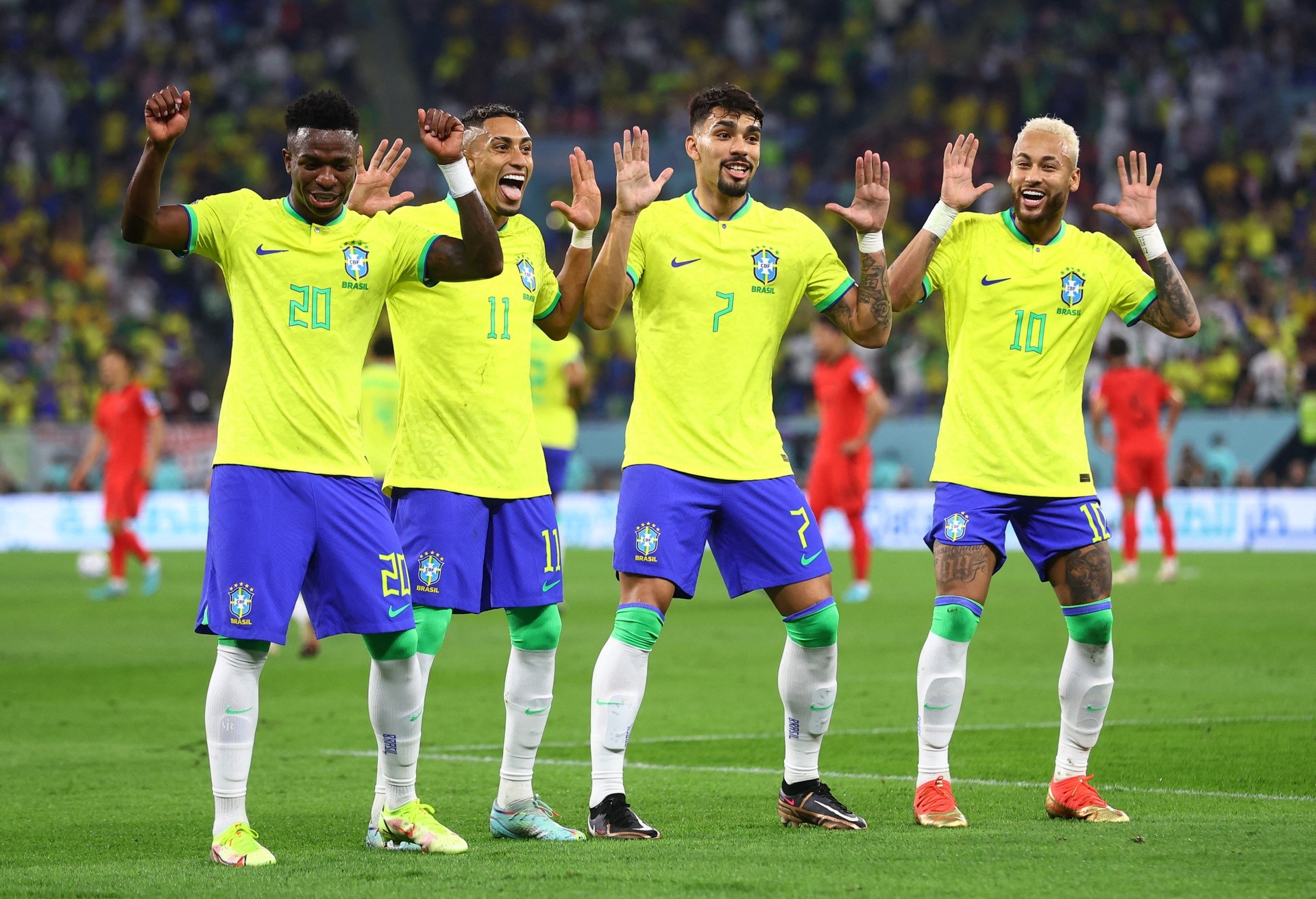 Brazil vào tứ kết World Cup sau trận thắng 4-1