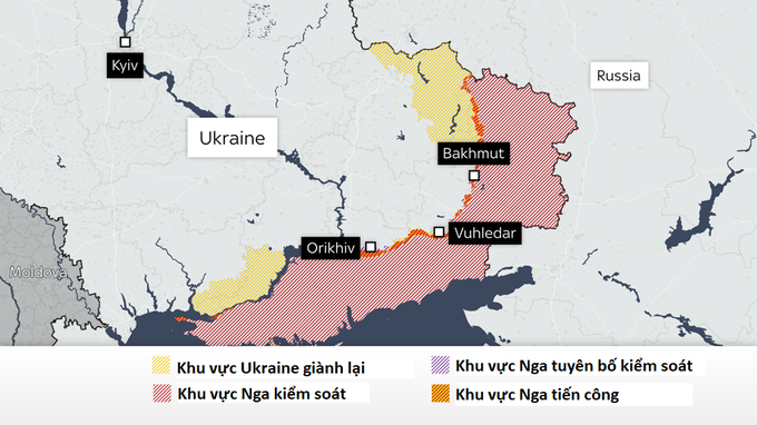 Thành phố Ukraine bị san phẳng, Nga mất 15 xe tăng trong một ngày