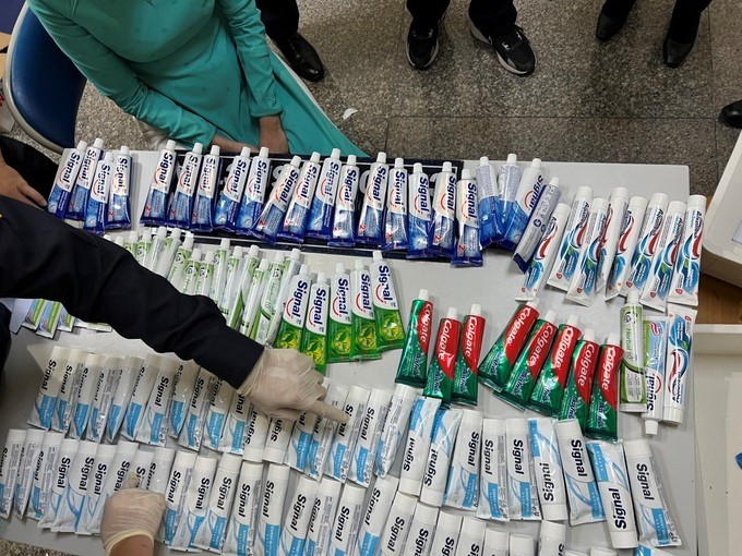 Vụ 4 tiếp viên xách tay 10kg ma túy về Việt Nam: Những tình huống pháp lý