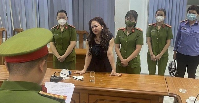 Hết hạn tạm giam bà Nguyễn Phương Hằng, tòa án giải quyết ra sao