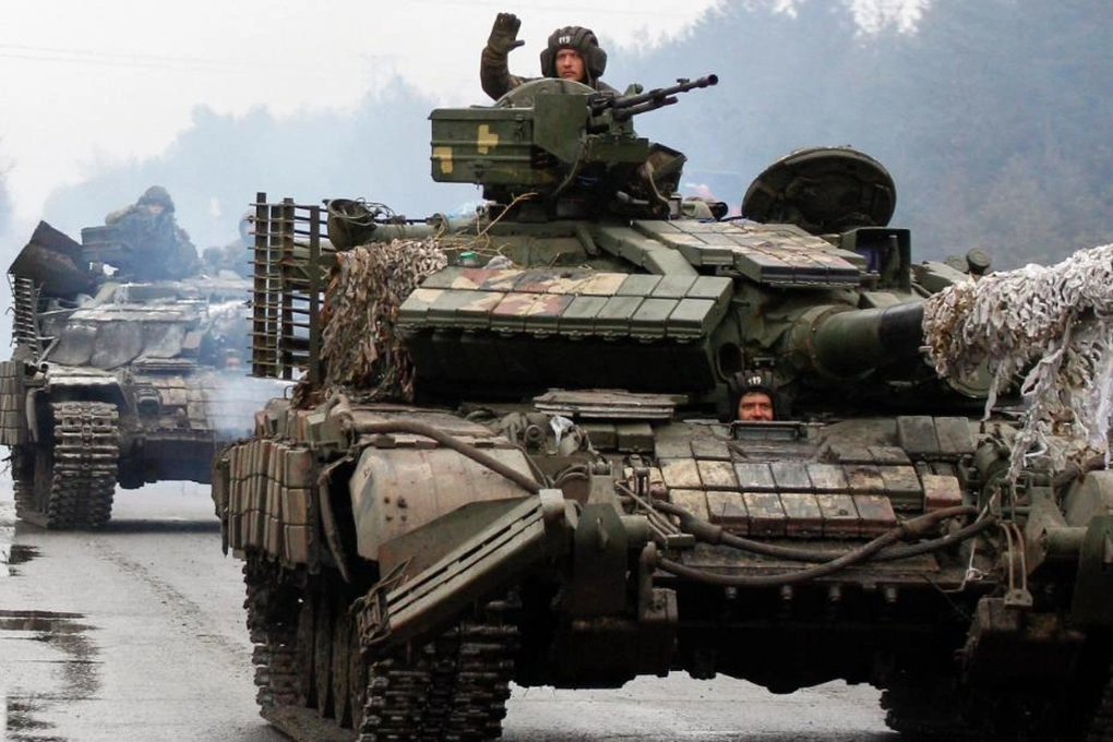 Ukraine xuyên thủng phòng thủ của Nga ở cả Zaporizhia và Bakhmut