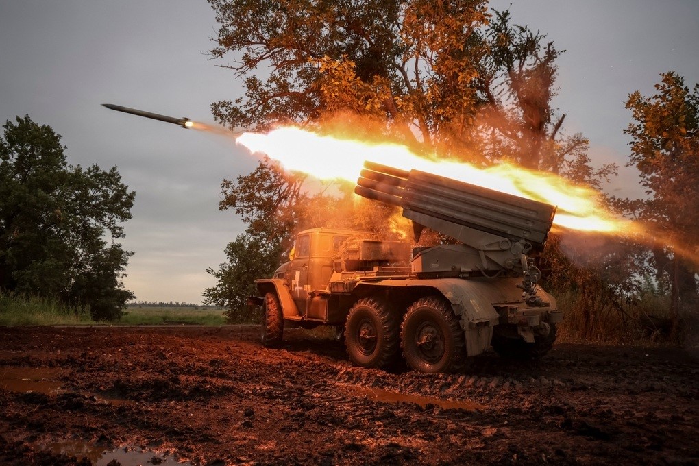 Ukraine phá hủy đoàn tàu vũ khí, huyết mạch hậu cần của Nga