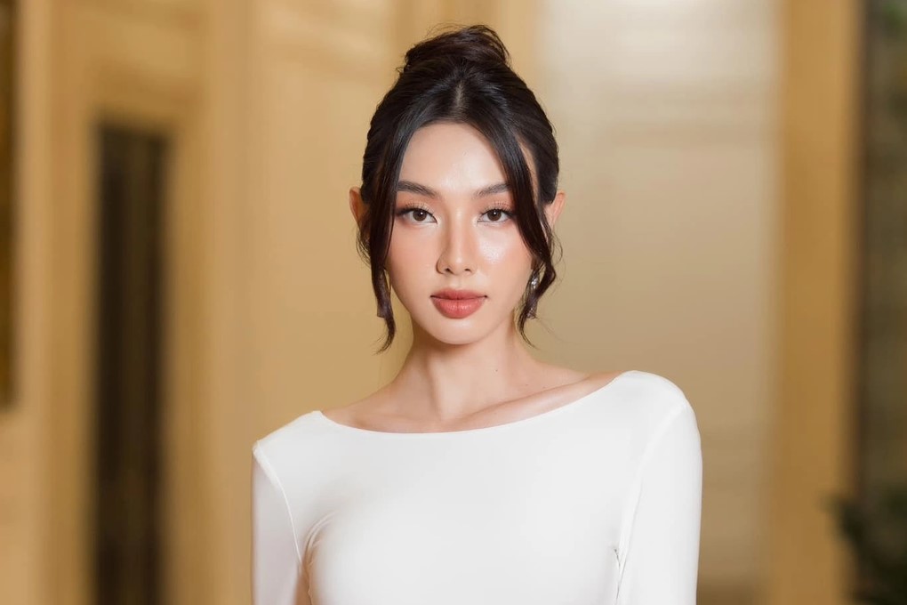 Hoa hậu Thùy Tiên lần đầu lên tiếng tin đồn liên quan đường dây mua bán dâm
