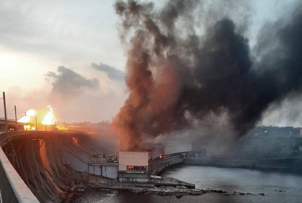 Nga tập kích đập thủy điện lớn nhất của Ukraine