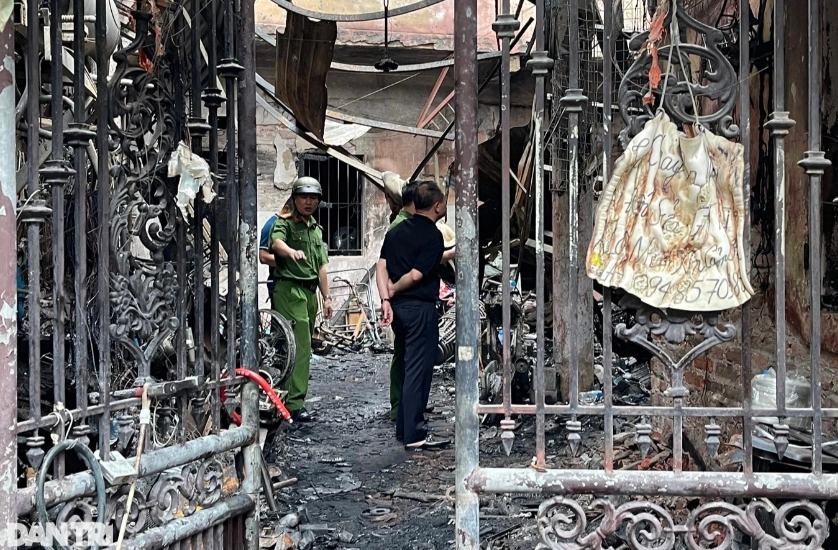 Hà Nội: Khởi tố vụ cháy nhà 3 tầng ở Trung Kính làm 14 người chết