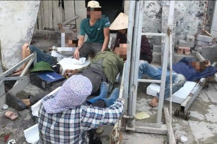Thang máy tự chế rơi tự do khiến 7 thợ xây ở Bắc Giang bị thương